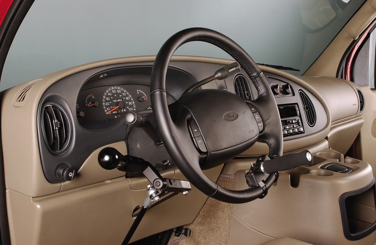 Steering Aids, Devices and Systems for Cars and Wheelchair Vans Single Pin Foam Grip with Base