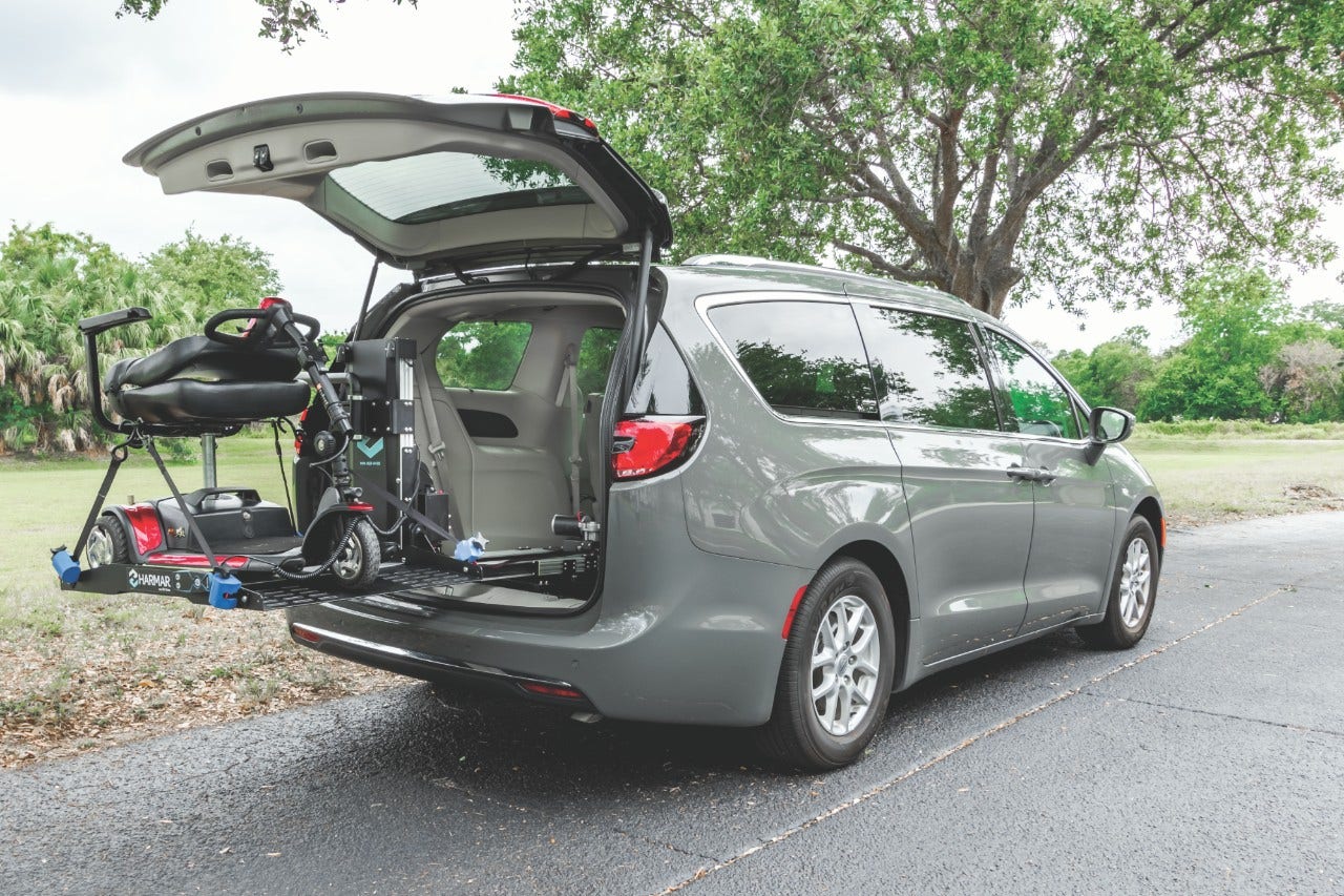 Harmar AL6000 Scooter Powerchair Lift