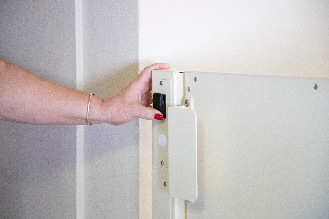 Harmar Highlander Vertical Platform Lift button