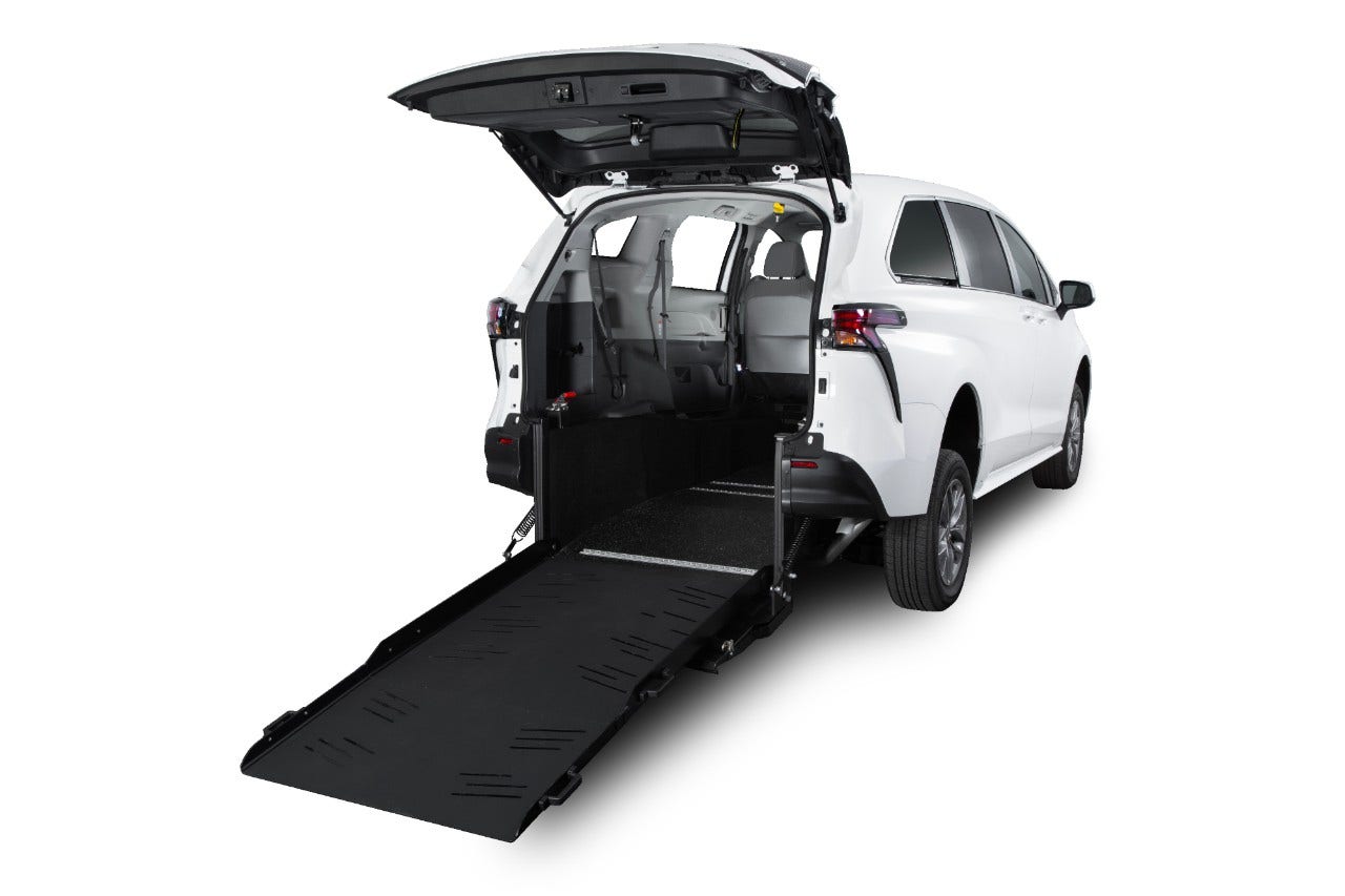 VMI Toyota Sienna Hybrid Rear-Entry Ramp