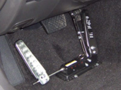 left foor accelerator driving aid