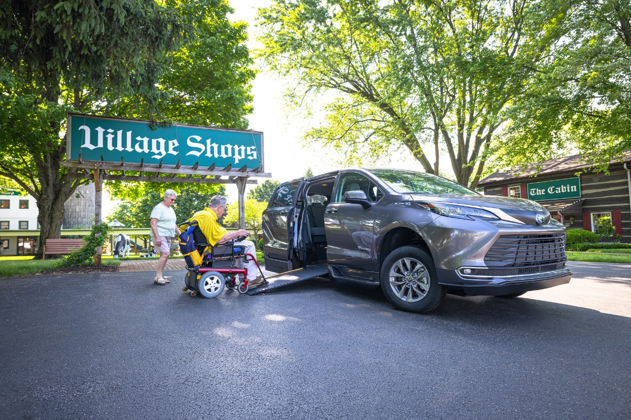  Deciding Between a New or Used Handicap Van 