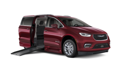 2024 Chrysler Pacifica Foldout XT - 1