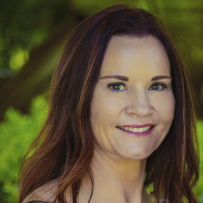 Employee Photos for AEM - Commercial_Michelle Milligan