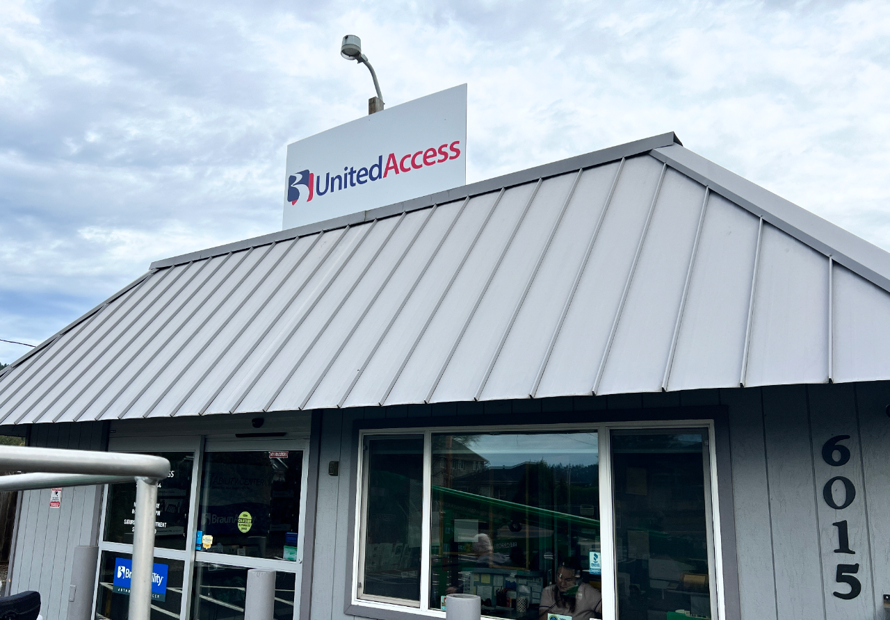 Sumner, Washington United Access dealer location