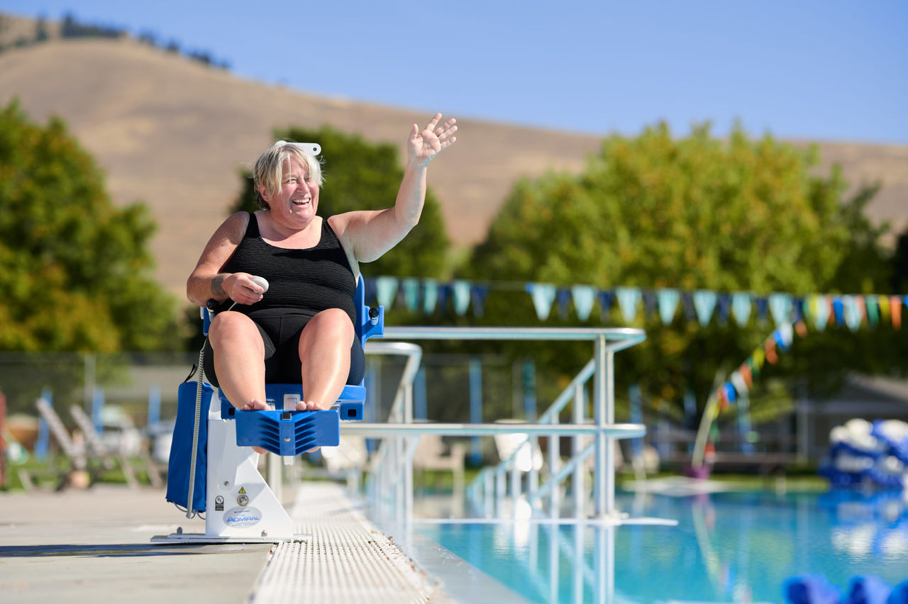 pool lift with mountain view background