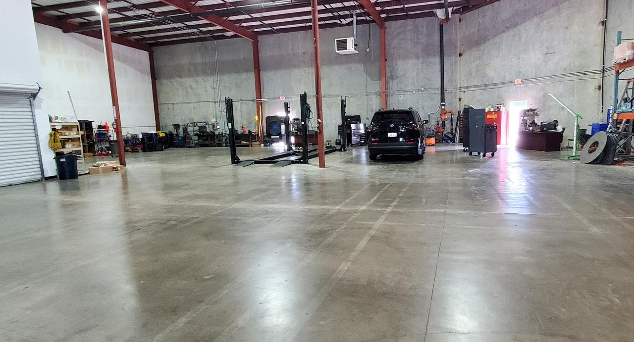 service bay