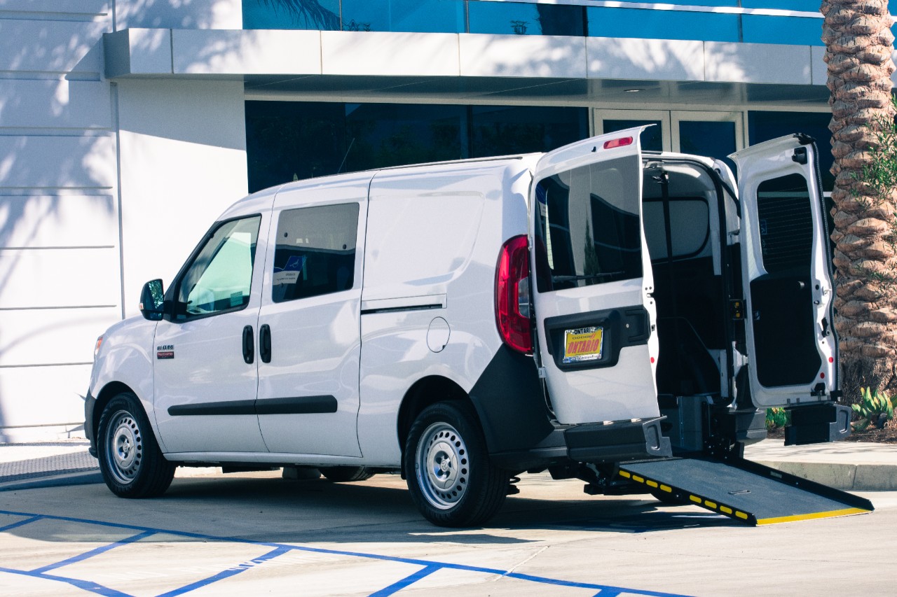 Ambulette Vans Medical Transportation Van with ramp