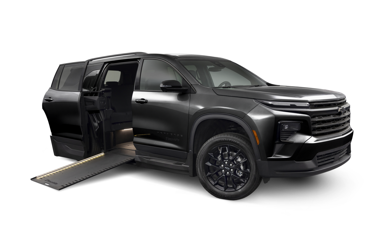 chevrolet traverse wheelchair accessible suv
