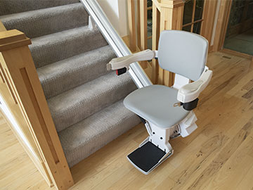 Bruno Elite Straight Home Lift 