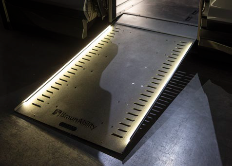 Wayfinder Lighted Ramp System - Chevy Traverse