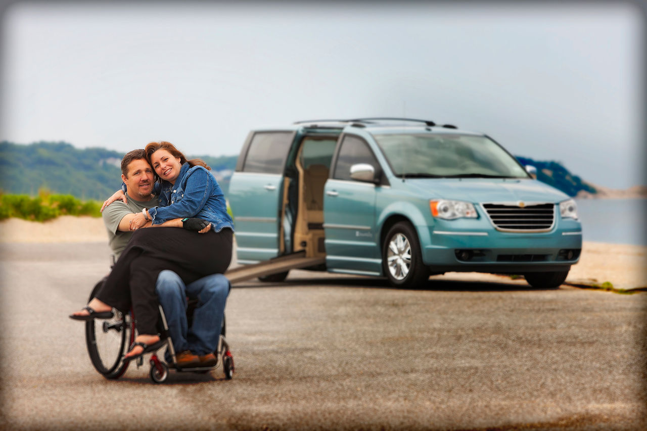 Chrysler Pacifica Foldout XT Wheelchair Van with Couple