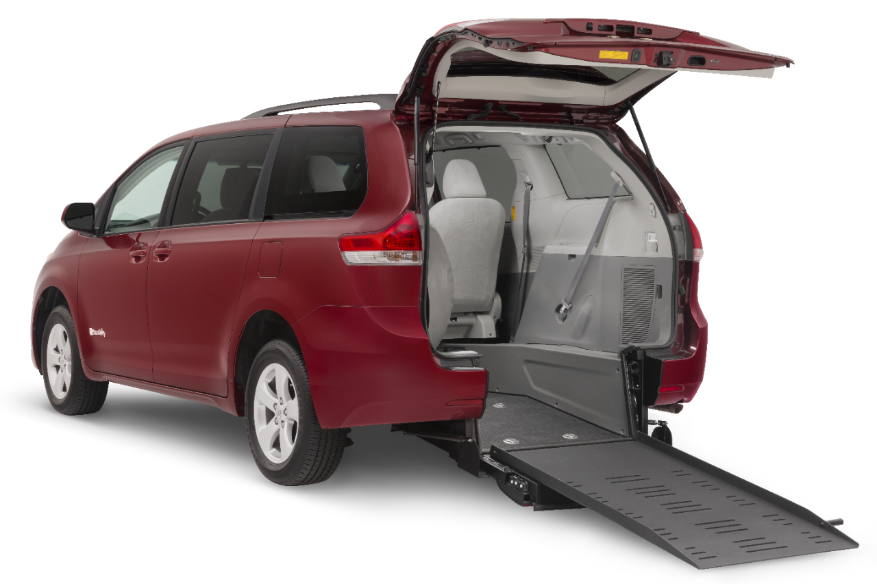 Red BraunAbility Toyota Sienna Rear-Entry Open Ramp