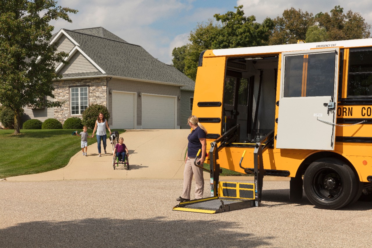 platform lift for schoolbus