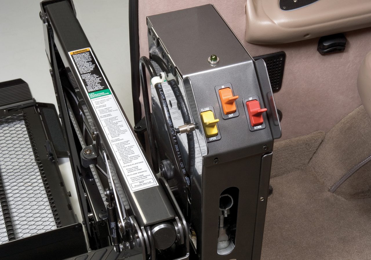 platform lift controls