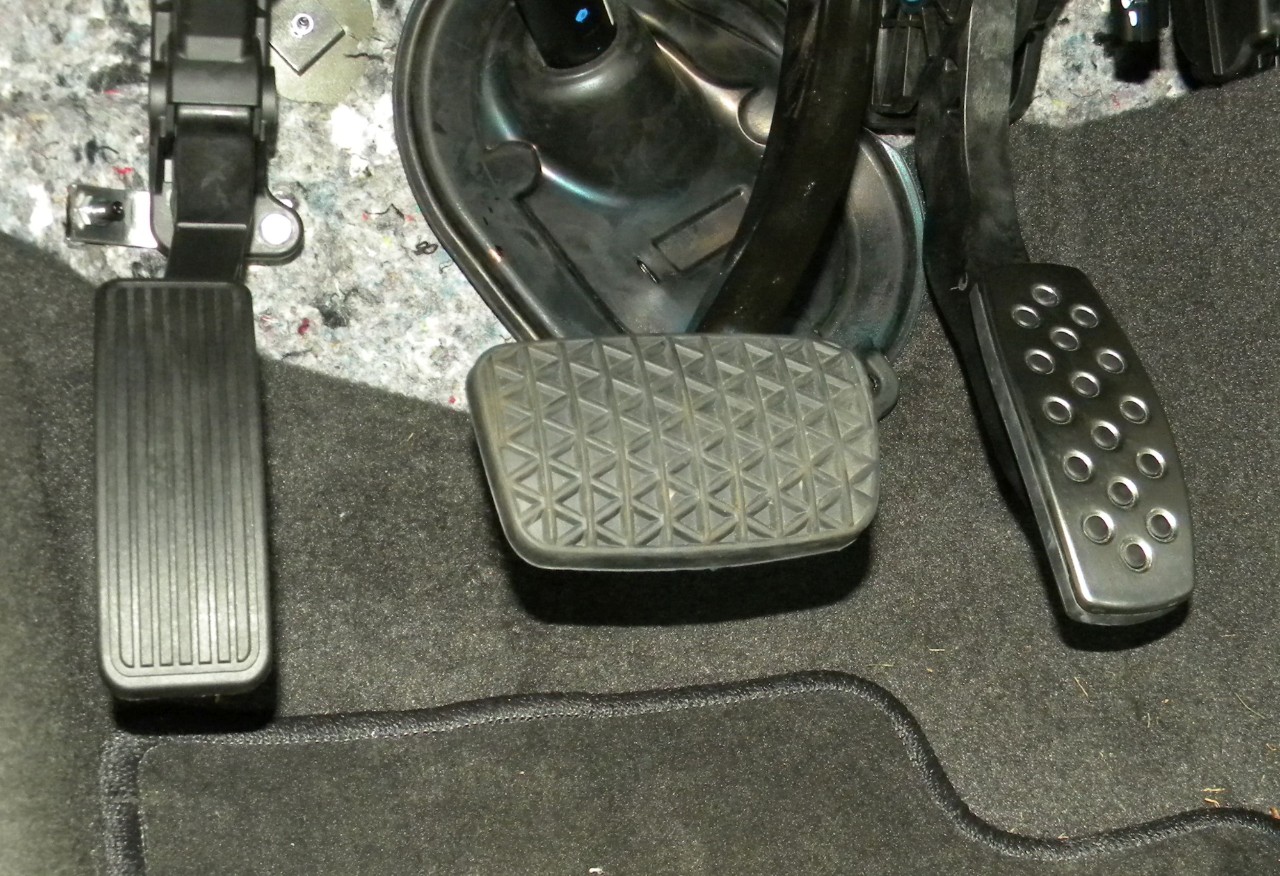 Foot Control for Cars and Wheelchair Vans Veigel ELFA installed 2016 Chevy Malibu