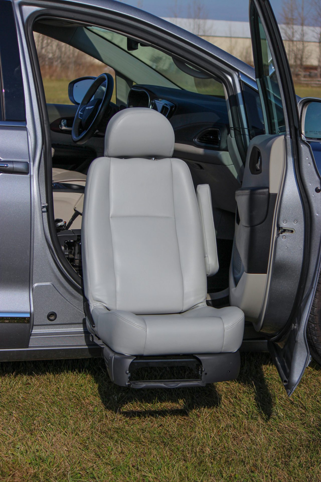 Turny Evo Turning Transfer Seat without person