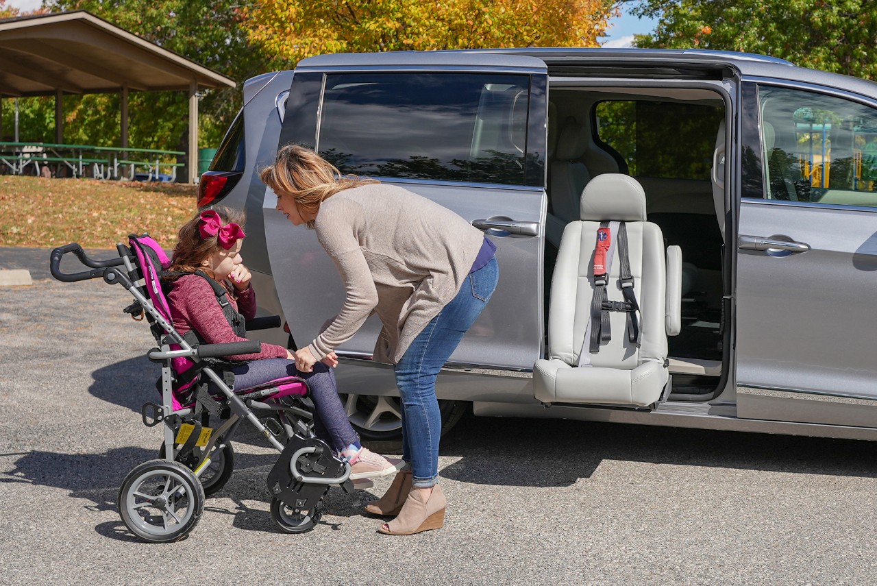 BraunAbility Turny Orbit Swivel Seat transfer from wheelchair to transfer seat