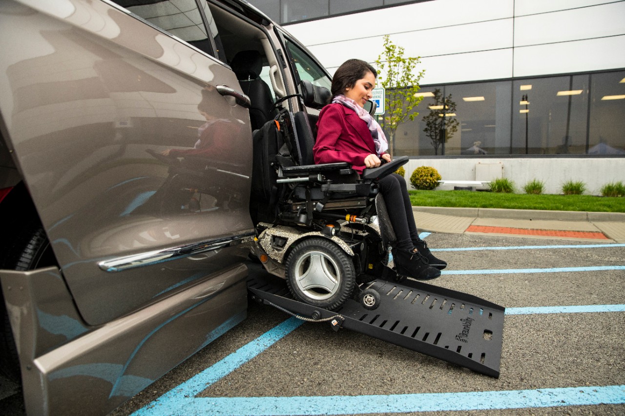 BraunAbility Chrysler Pacifica CompanionVan Wheelchair Van