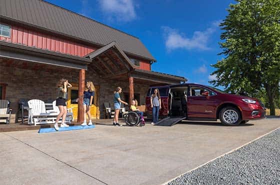 BraunAbility Chrysler Pacifica CompanionVan Wheelchair Van